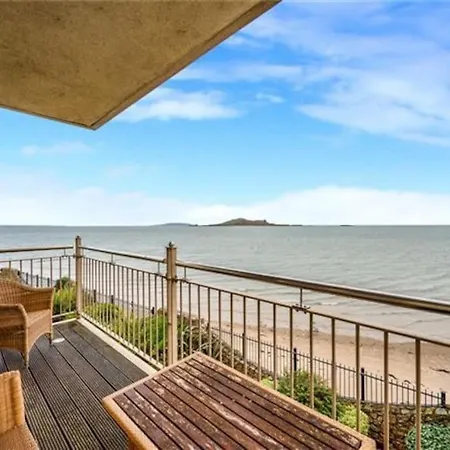 شقة Spectacular Beachfront دبلن